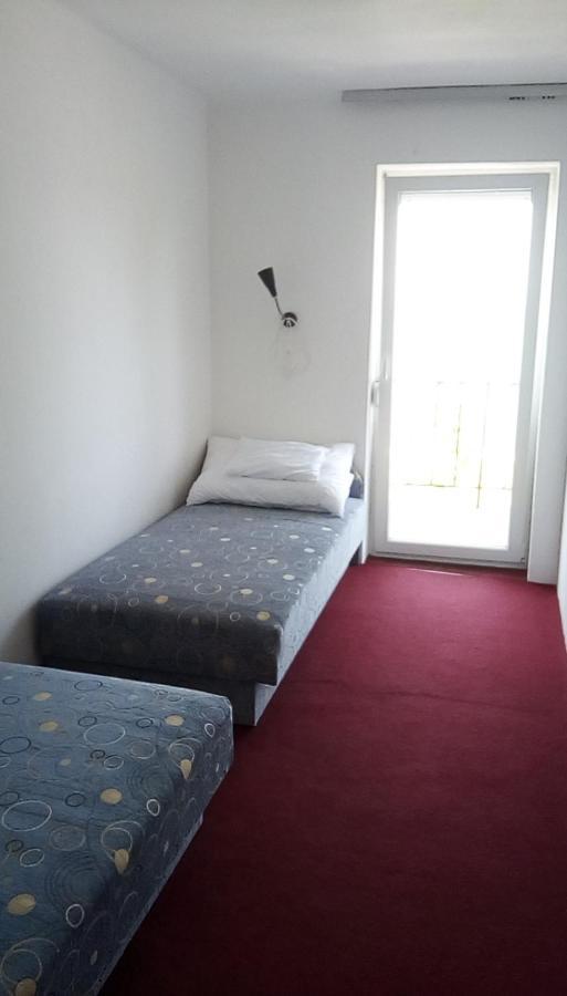 Vizparti Apartmanok Сантод Экстерьер фото